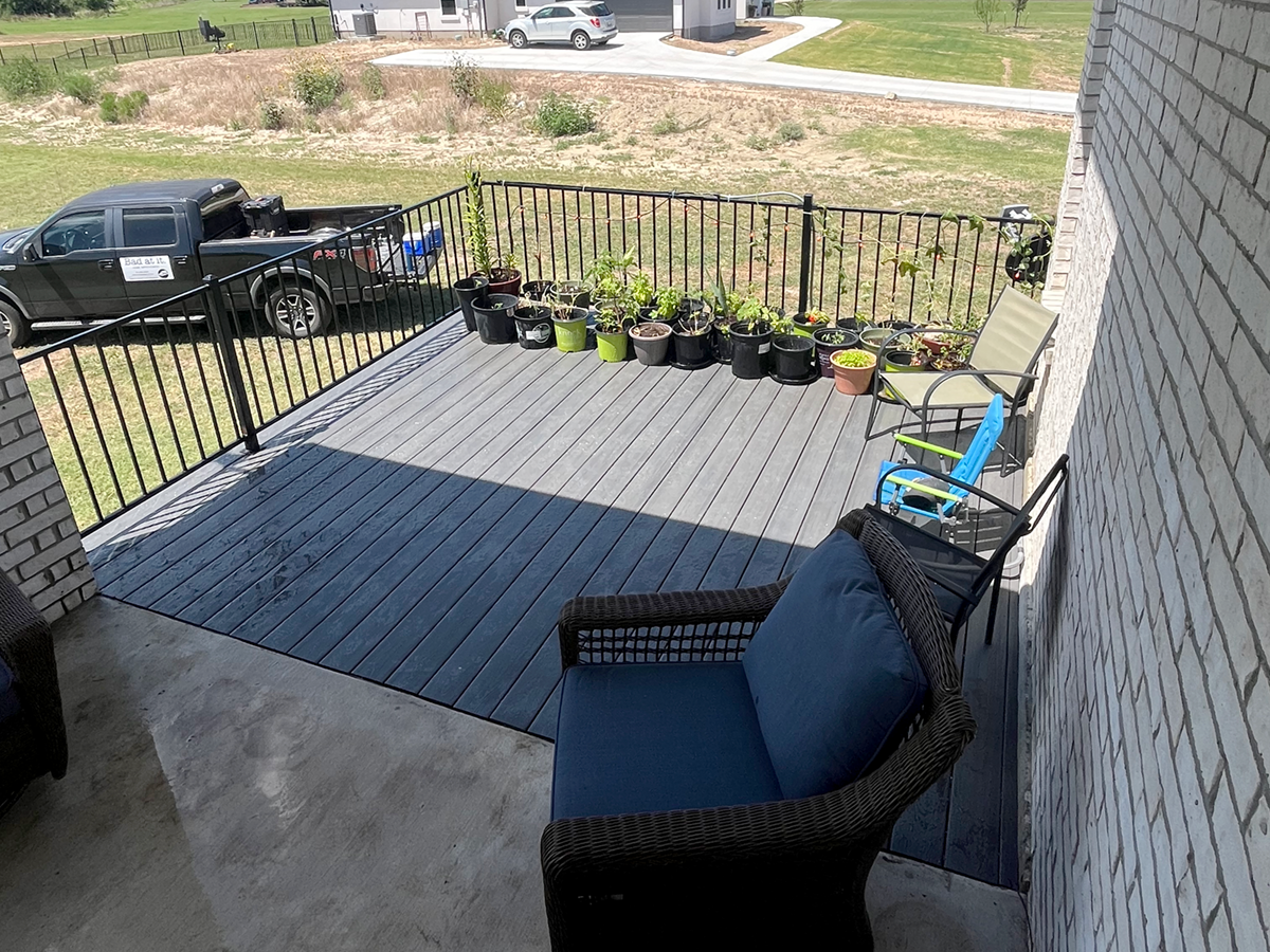 Hutto TX Raised Composite Deck